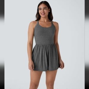 Backless Twisted Side Pocket Resort Romper